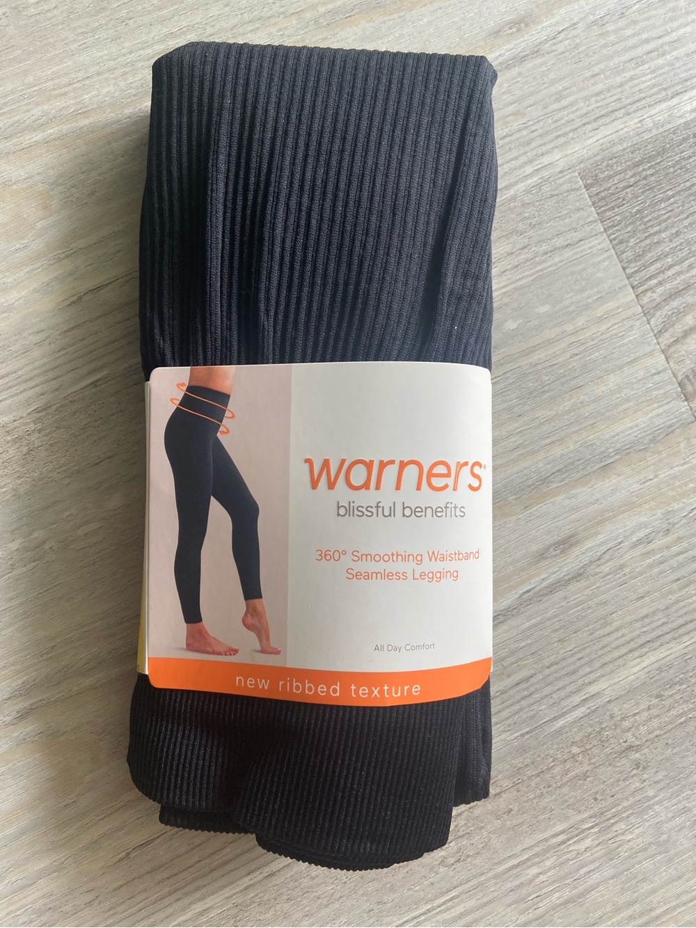 Warners Blissful Benefits Women’s Seamless 360 Smoothing Waistband Leggings